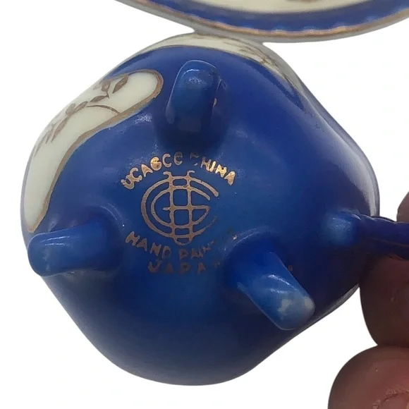 Japan demitasse Blue and Gold Floral Teacup Set - Picture 3 of 16